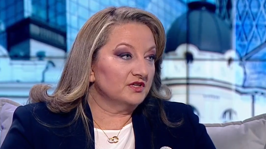 Тя не смята, че някой може да получи абсолютно мнозинство