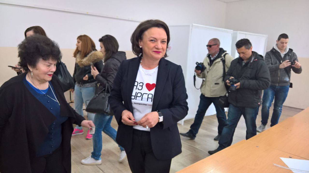 Ивелина Василева: Да направим заедно Бургас мястото, където всеки иска да остане (снимки)