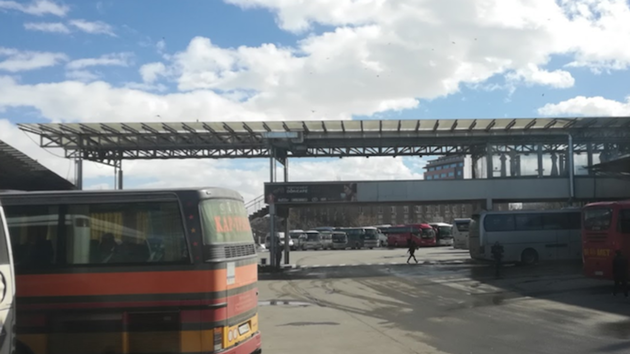Билетите за междуградските автобуси поскъпват с 5%
