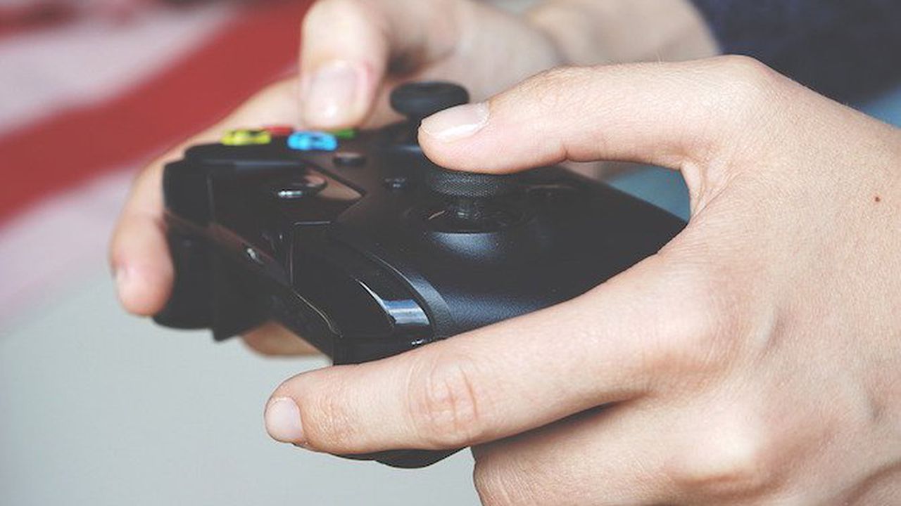 Sony отказват да участват в социалната гейминг индустрия