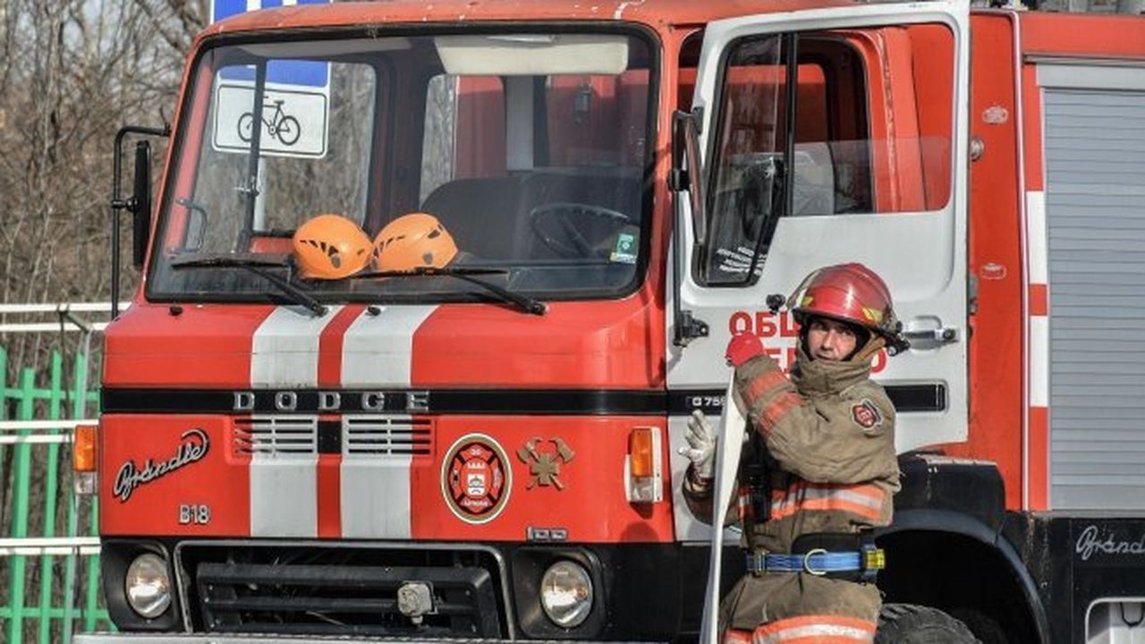 Бунгало пламна във Видинско