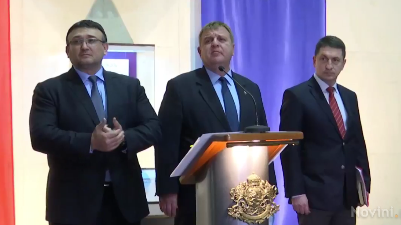 Полицаи разбили погрешка домовете на баби при днешната спецакция (видео)