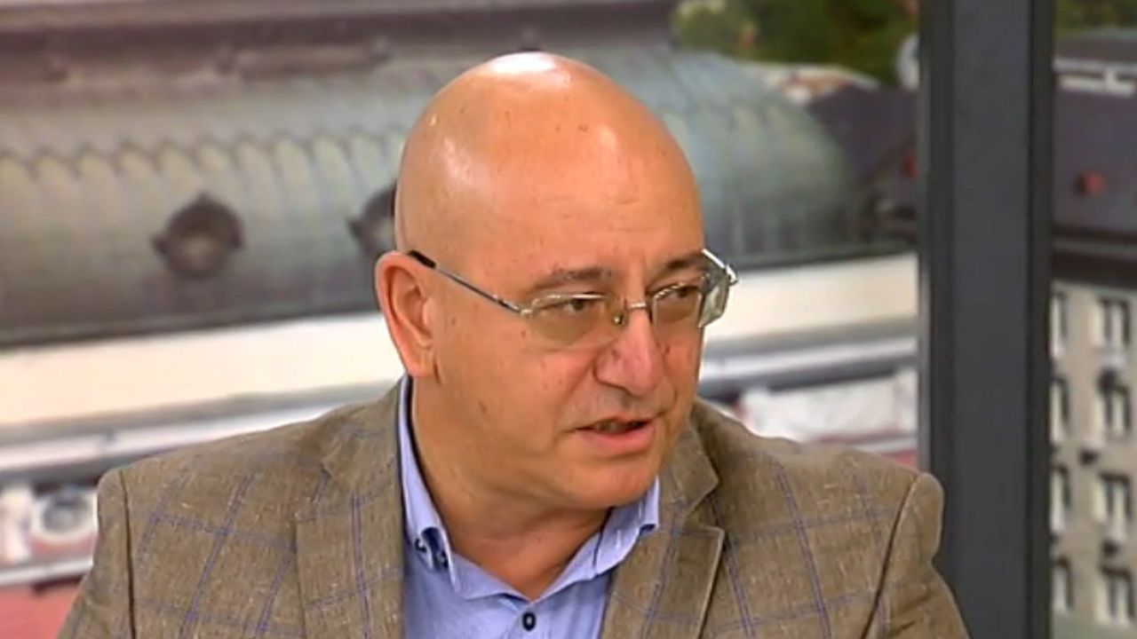 Ревизоро: Касовият апарат на държавата не работи