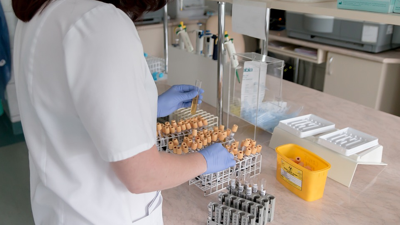 Недостиг на медицински сестри и лаборанти има в МБАЛ - Добрич