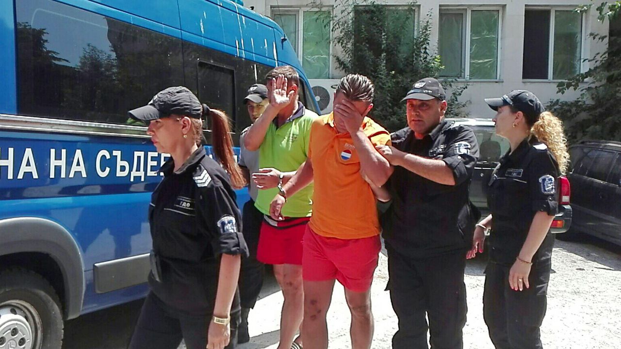 5 г. затвор заплашват руснаците, били полицаи в Свети Влас