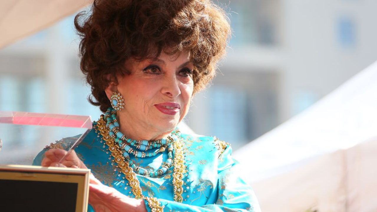 Джина Лолобриджида със звезда на Алеята на славата (снимки)