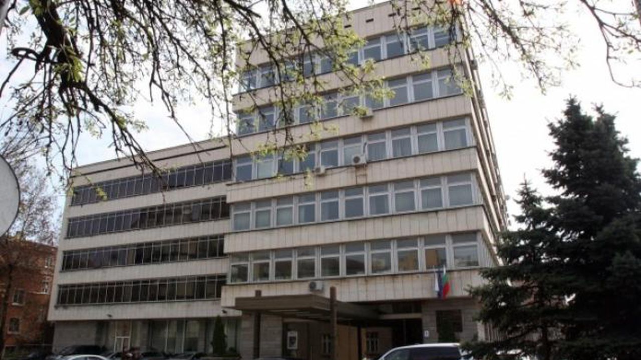 МРРБ ще финансира ремонта на ВиК мрежата в Лом с още 2.7 млн. лв.