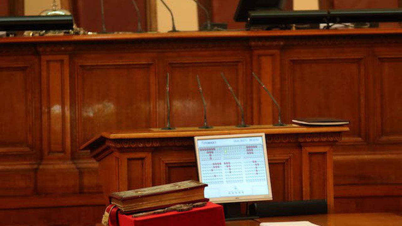 Борисов и министри от кабинета ще отговарят на депутатски питания