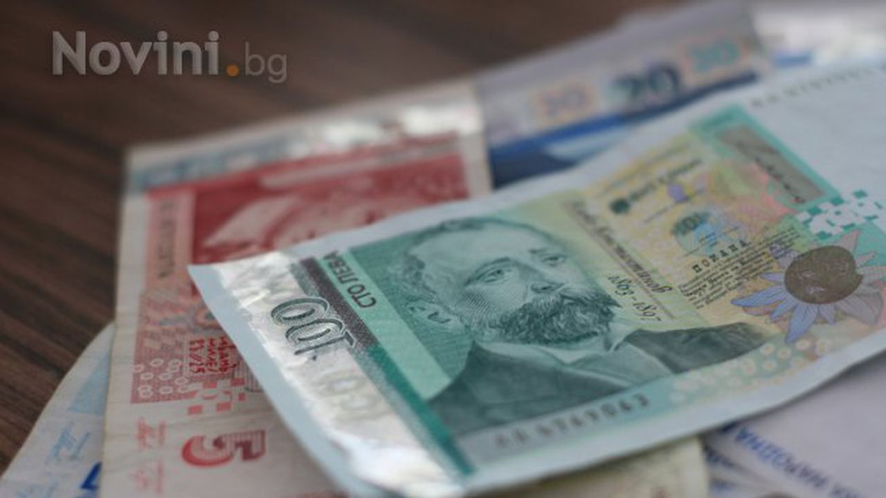 Средният осигурителен доход за страната за септември е 826,37 лева