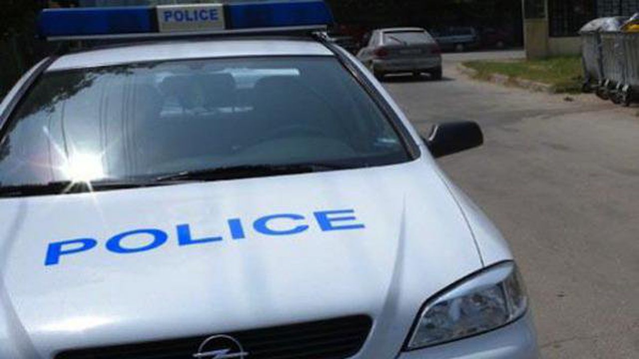 Жена задигна джибрите за ракия, прасетата и туршията на приятеля си