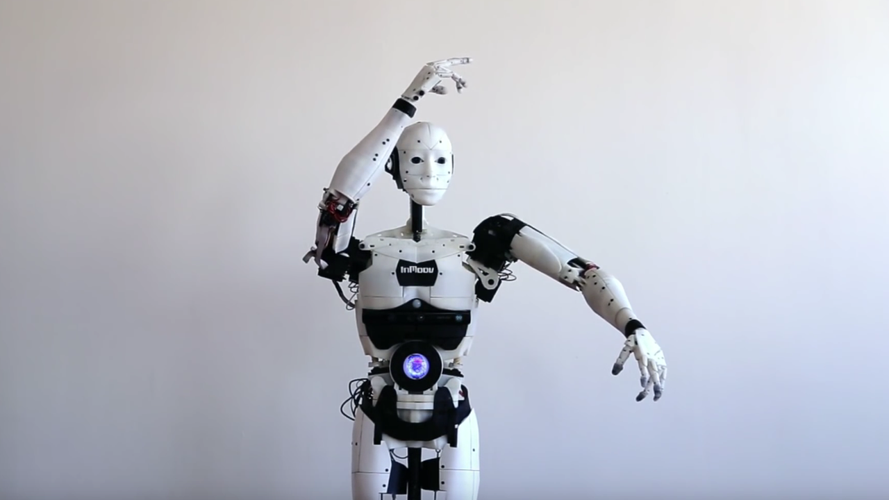 Френски скулптор представи робот, който е създал с помощта на  3D принтер