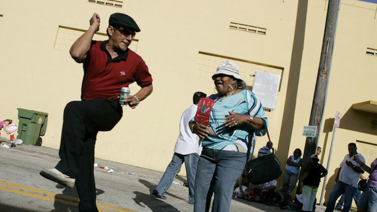 Обама сложи край на специалния имиграционен режим за кубинци