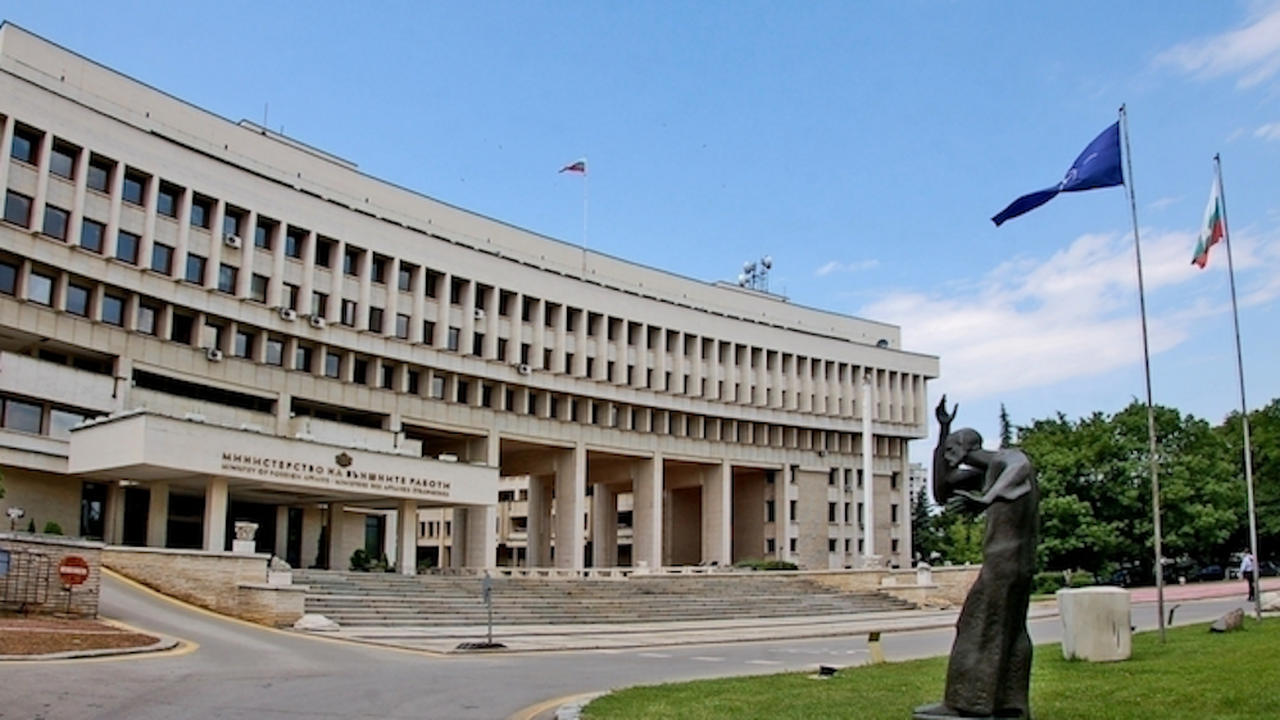 Министърът на външните работи на Република Судан Ибрахим Гандур идва в София