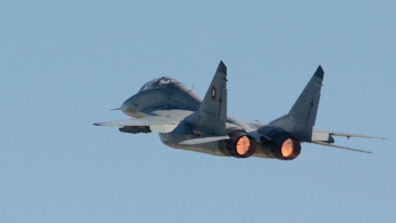 Румъния и България са забранили на руски изтребители да стигнат до Сърбия?