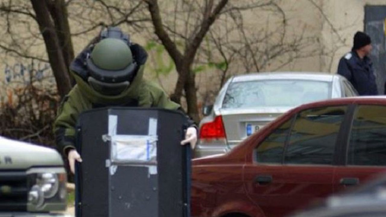 Фалшив сигнал за бомба вдигна на крак полицията в Горна Оряховица (обновена)