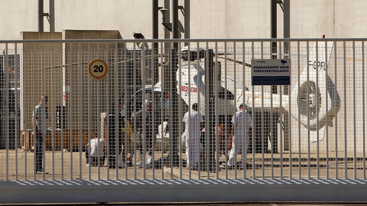 Четири атомни реактора във Франция бяха спрени заради горещините