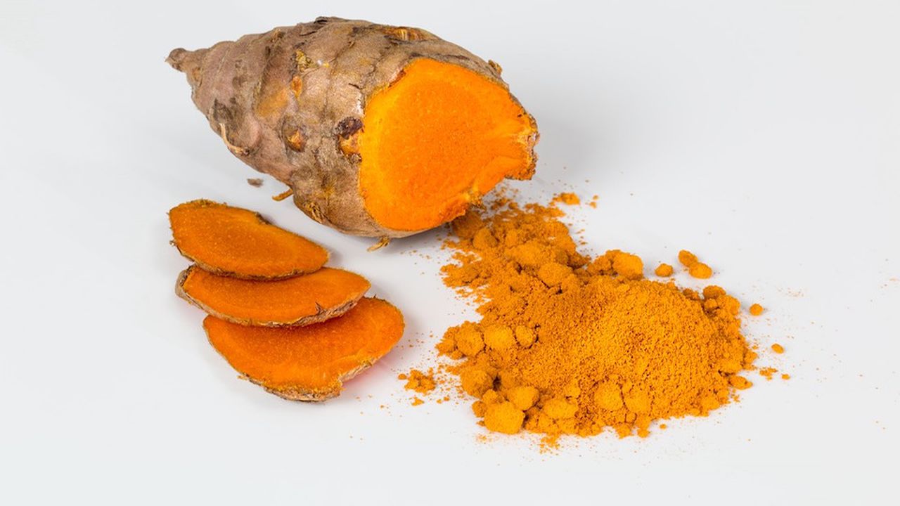 Куркумата забавя растежа на туморите