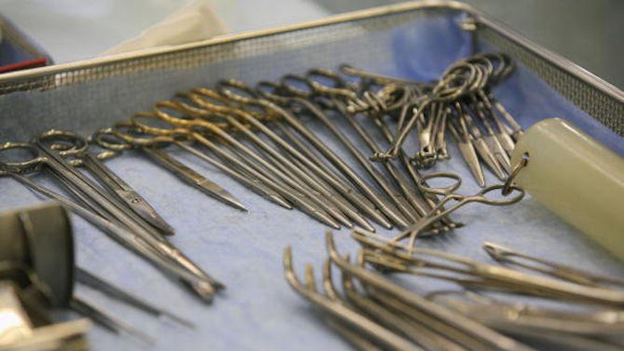 Офталмолозите на МБАЛ "Св. София" премахнаха рядък тумор на слъзния канал на клепач