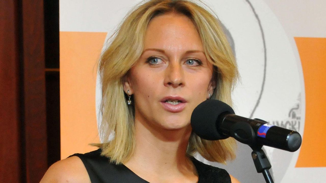 Нана Гладуиш: Писна ми да гледат на мен като на нов автомобил, който харчи много