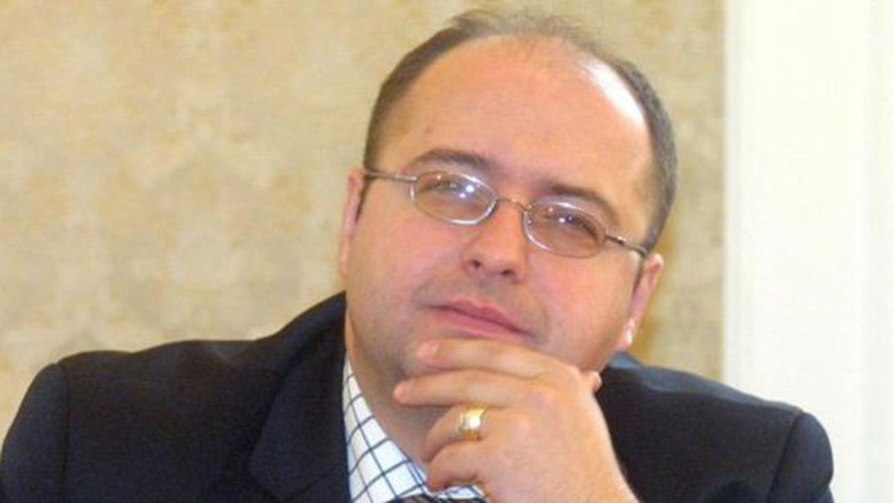 Четин Казак