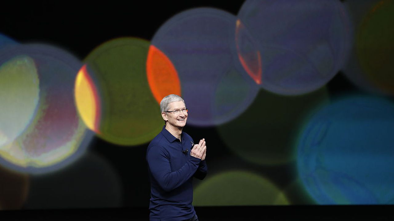 Тим Кук: Подкрепям идеята за закон за защита на личните данни в САЩ