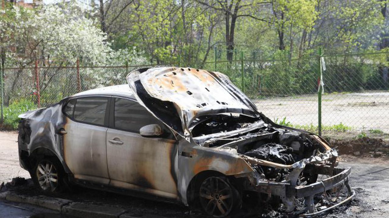 Лек автомобил е изгорял в Бургас