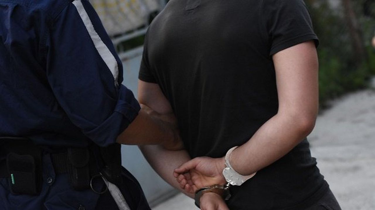 Закопчаха трима трафиканти, обявени за международно издирване