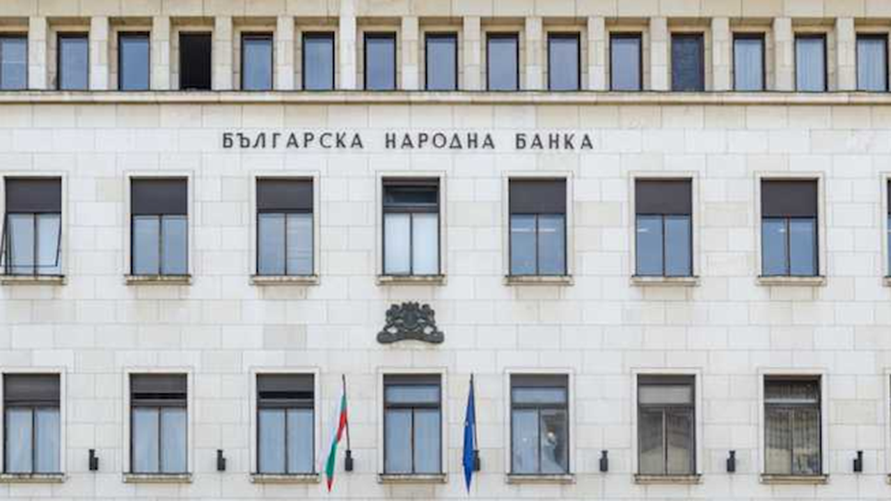 Поредно повишаване на депозитите и на кредитите на българските домакинства