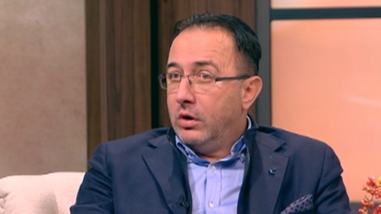 Роман Василев: Няма да си заравям главата в пясъка заради Николай Цонев