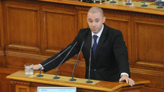 Александър Ненков
