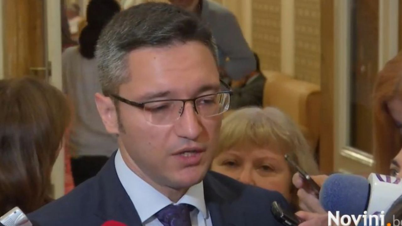Вигенин: Прокуратурата трябва да провери работата на БАБХ