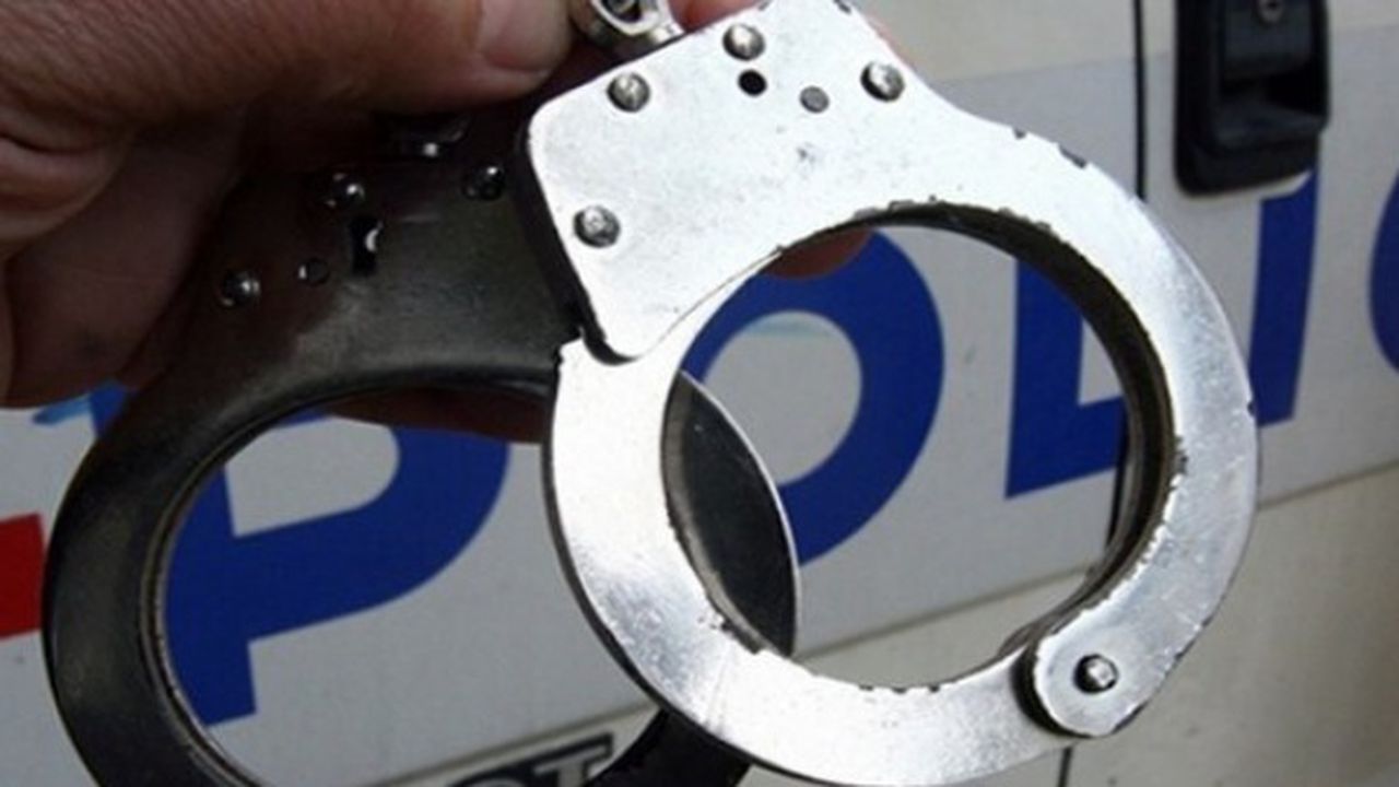 Задържаха за срок до 72 часа 17-годишен, пребил до смърт жена