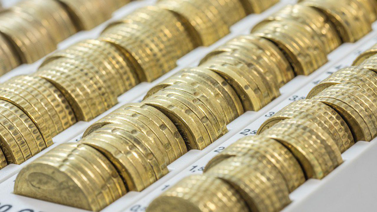 Въвеждат се нови два вида платежни услуги