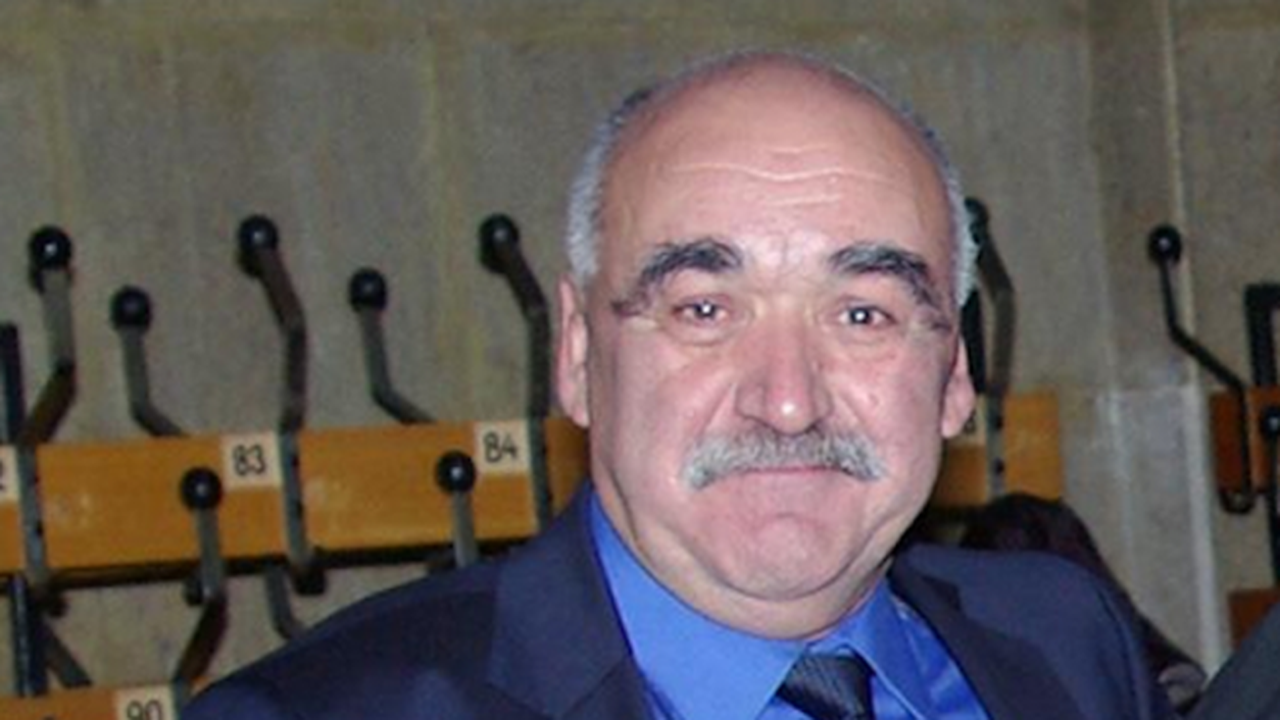 Проф. Камен Плочев е приет по спешност в болница