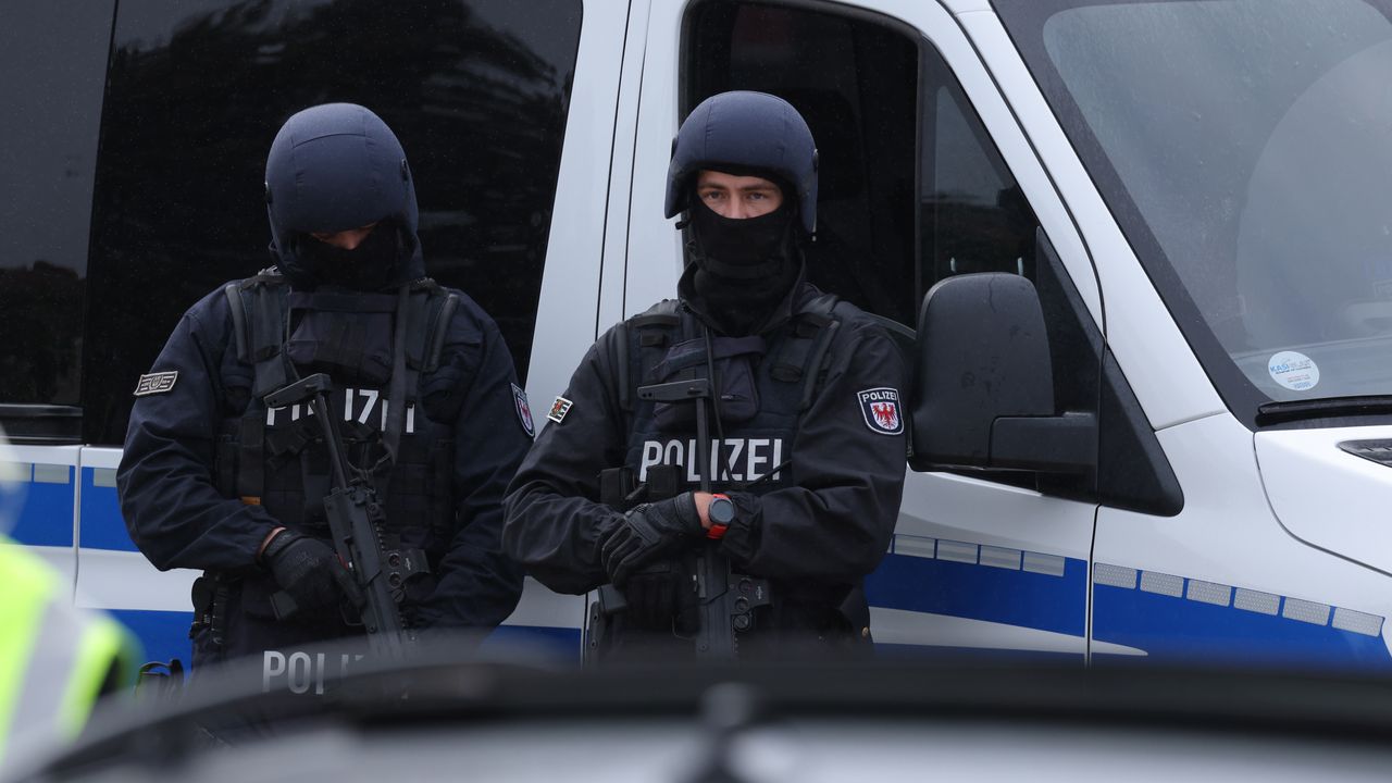 Задържаната за атаката с нож в Хамбург е направила самопризнания
