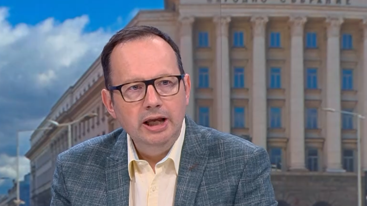 Журналистът Николай Кръстев за доклада на ЕП за РСМ: Унгария вече не е толкова приятелски настроена към България