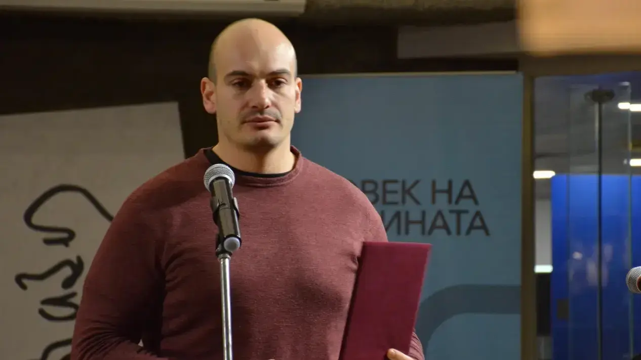 Неизвестен мъж подаде сигнал че му било предложено срещу заплащане