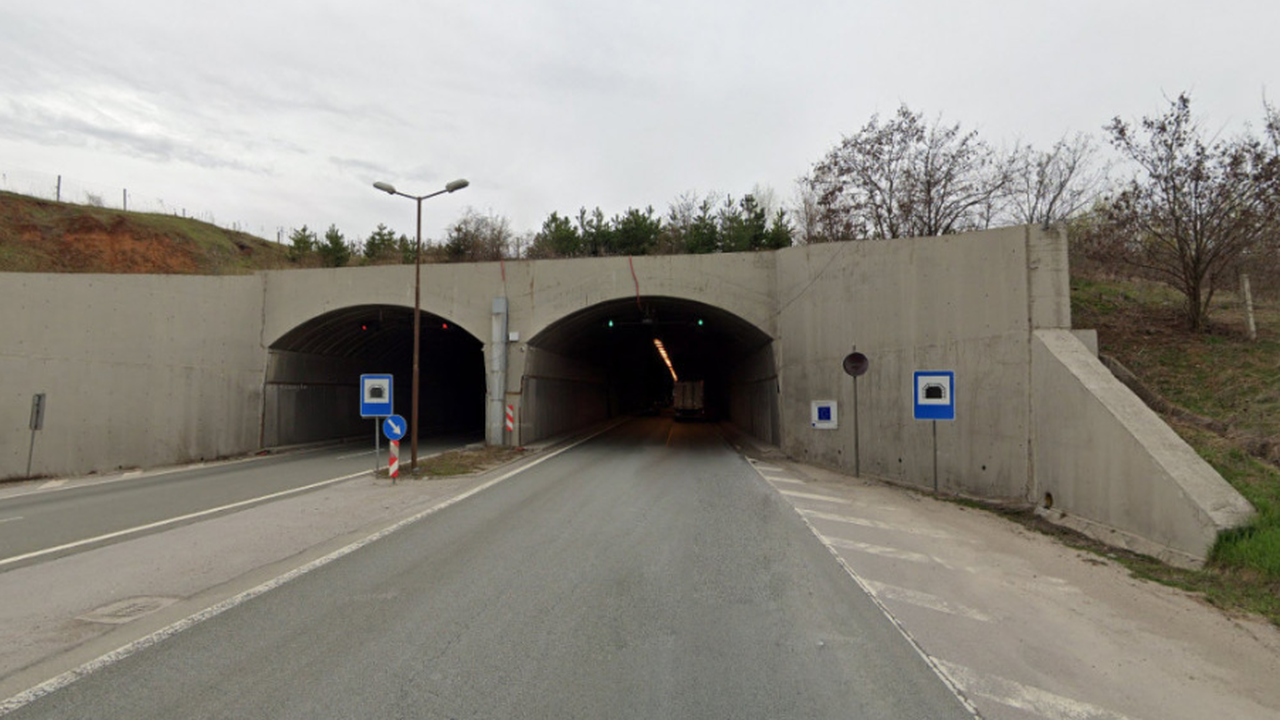 Ограничават движението в едната тръба на тунел "Люлин" на АМ "Струма"