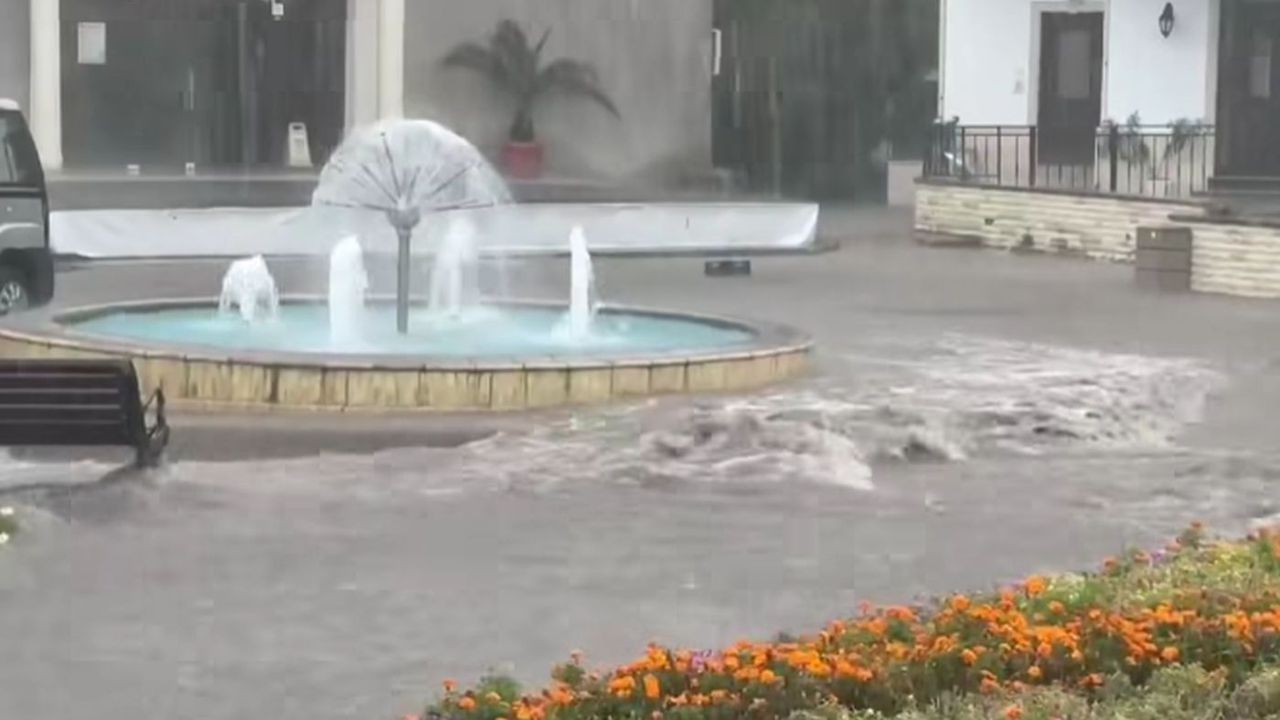 Силна буря е ударила Черноморец. Това става ясно от кадри