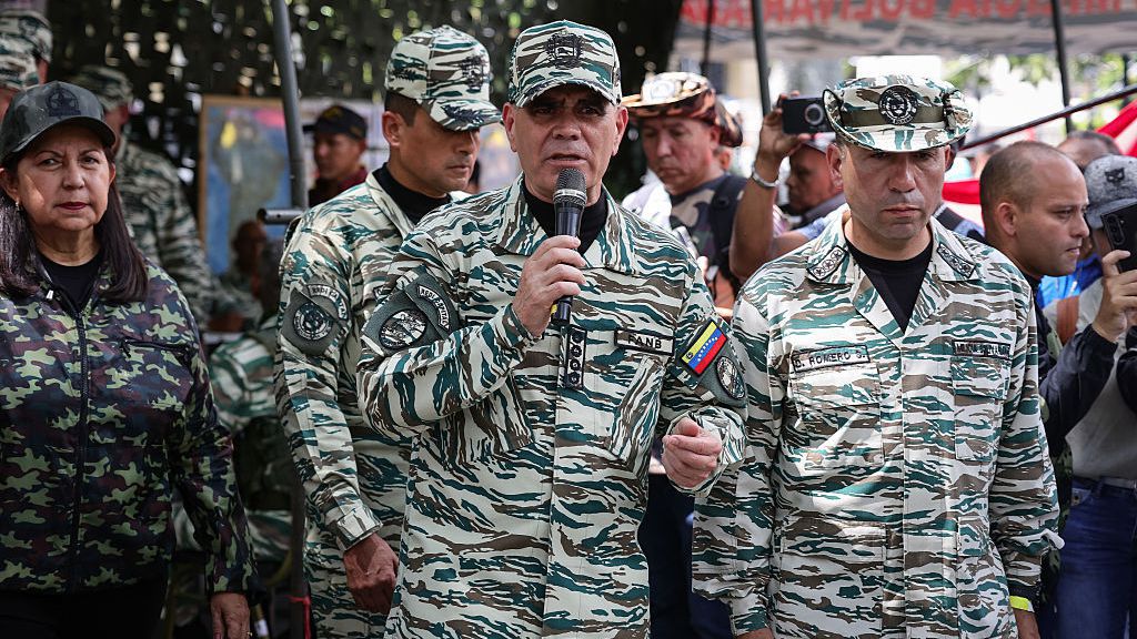 Падрино обвини Вашингтон, че иска да свали президента Николас Мадуро