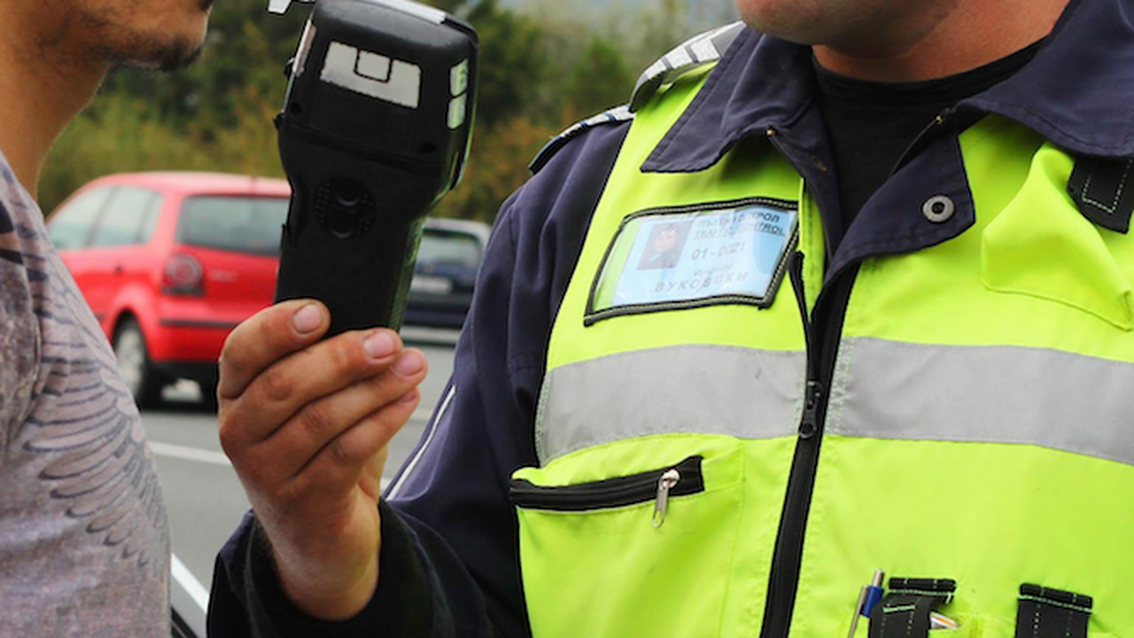 Тийнейджърът, откраднал колата на баба си, бил дрогиран