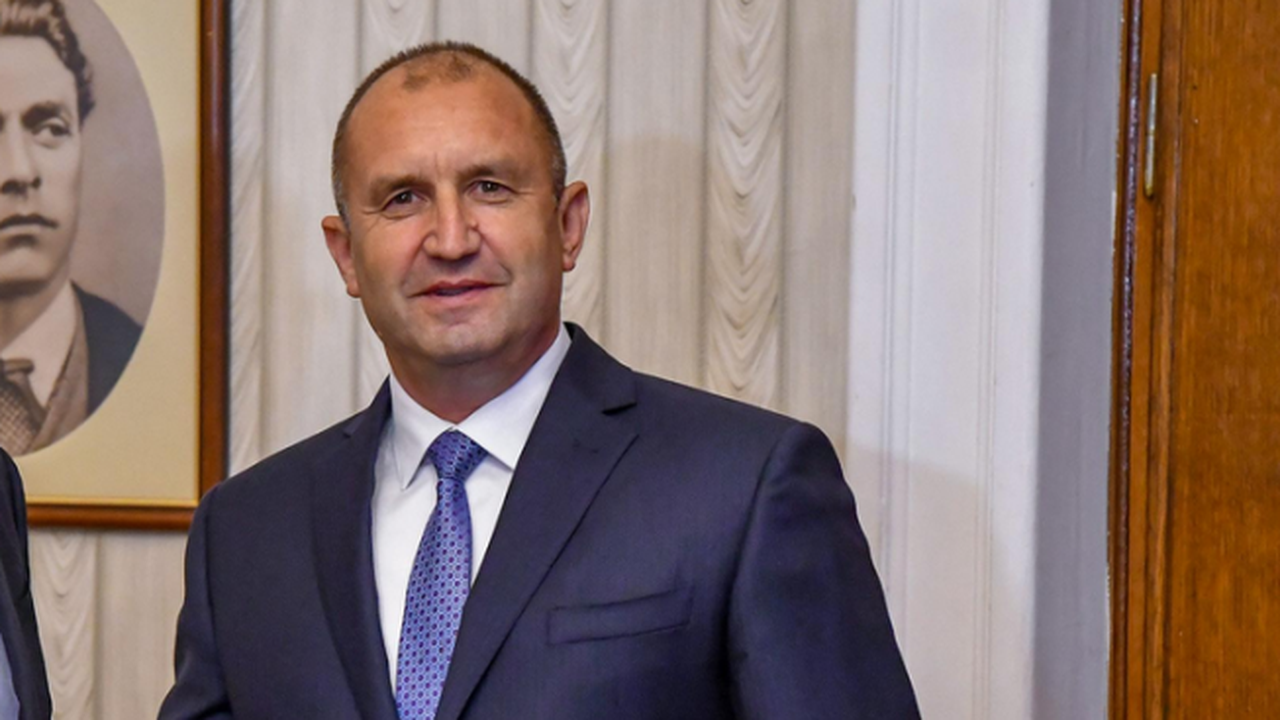 Президентът ще присъства на годишнината от основаването на ВМА