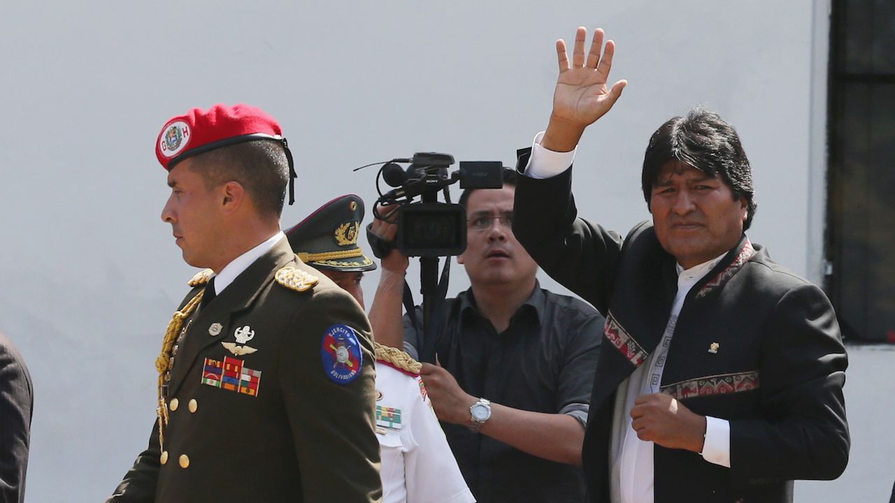 Ево Моралес пристигна в Аржентина