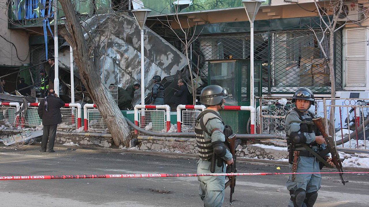 Най-малко 27 убити при атака в Кабул