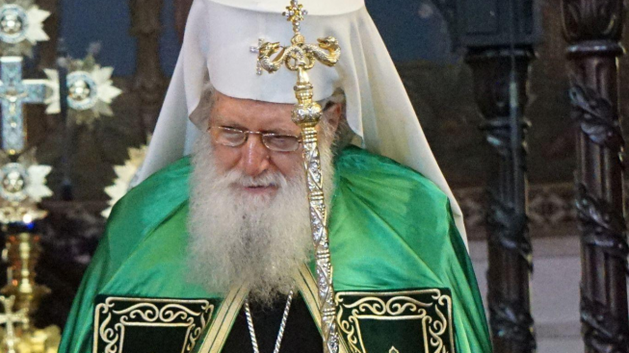 Дмитрий Медведев се срещна с патриарх Неофит