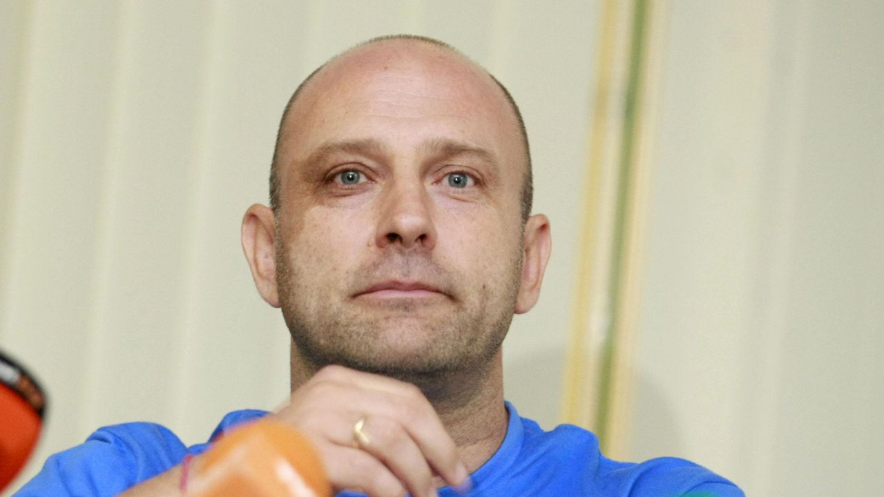 Тити Папазов: Темата "Левски" не трябва да се политизира