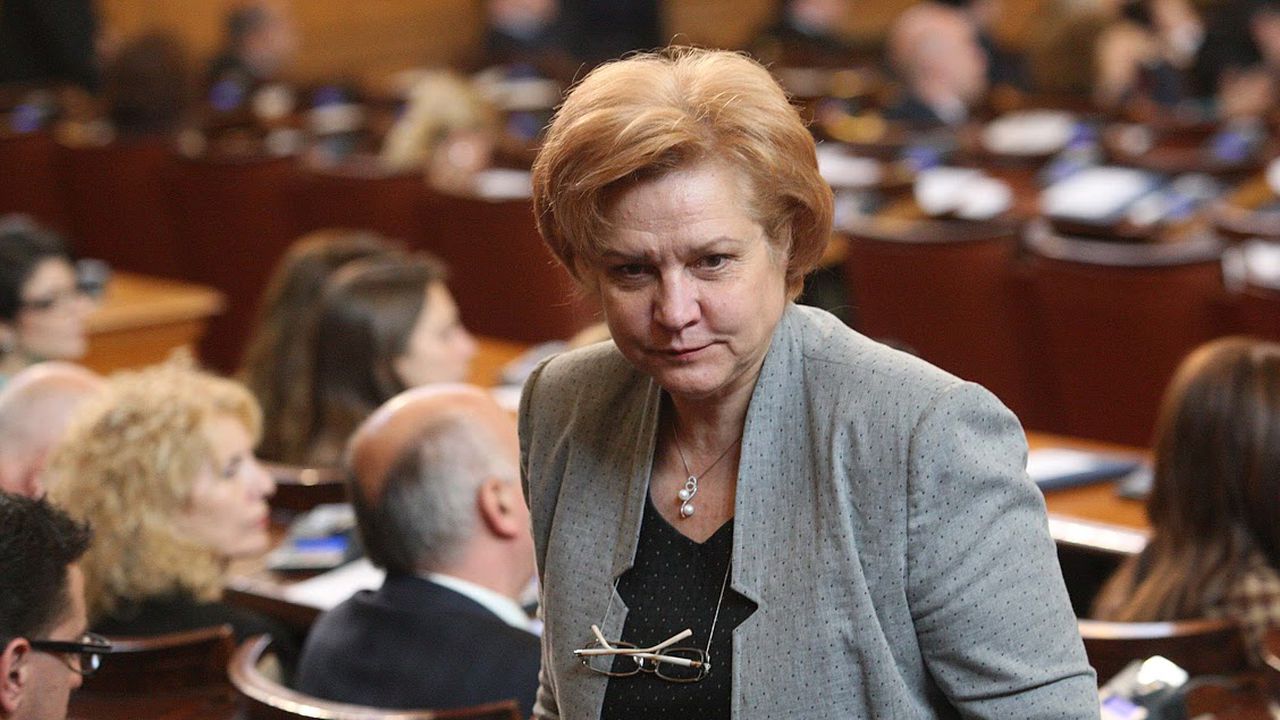 Менда Стоянова: Няма грешка при определянето на размера на партийните субсидии