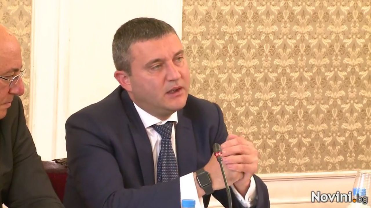 Министър Горанов напомни за ръст на приходите в бюджета с 50%