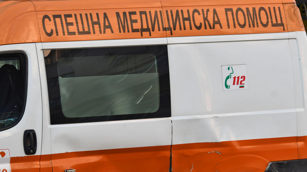 Дете падна от третия етаж във Велико Търново