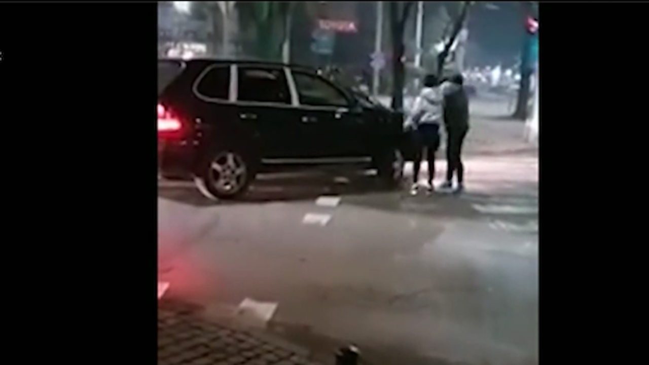 Жена ошамари мъж след засичане на ключово кръстовище в Русе